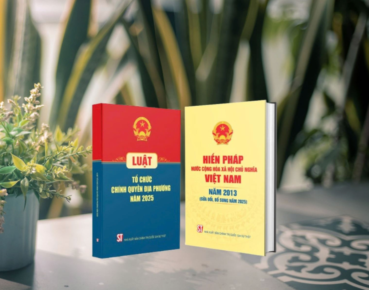 “Gen toàn trị” và hội chứng tự mâu thuẫn